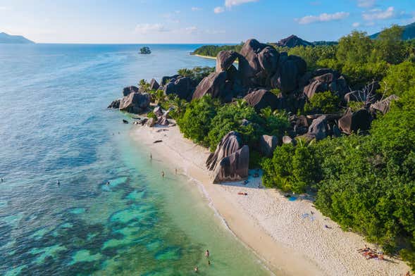 Excursão à ilha La Digue