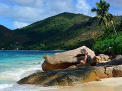 Praticando Yoga em Seychelles